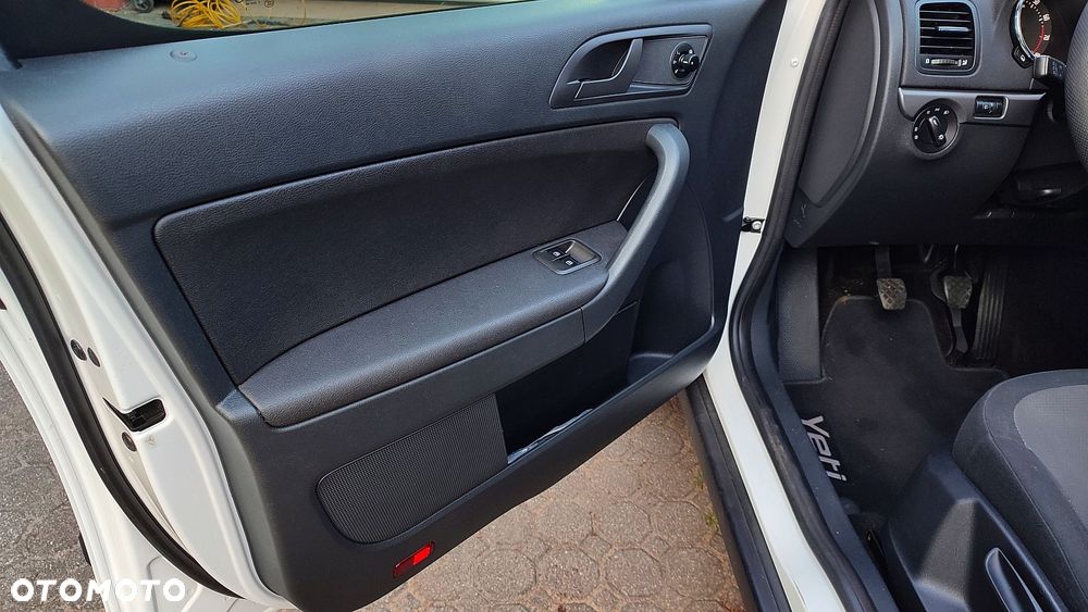 Skoda Yeti 1.4 TSI Elegance PLUS EDITION - 30