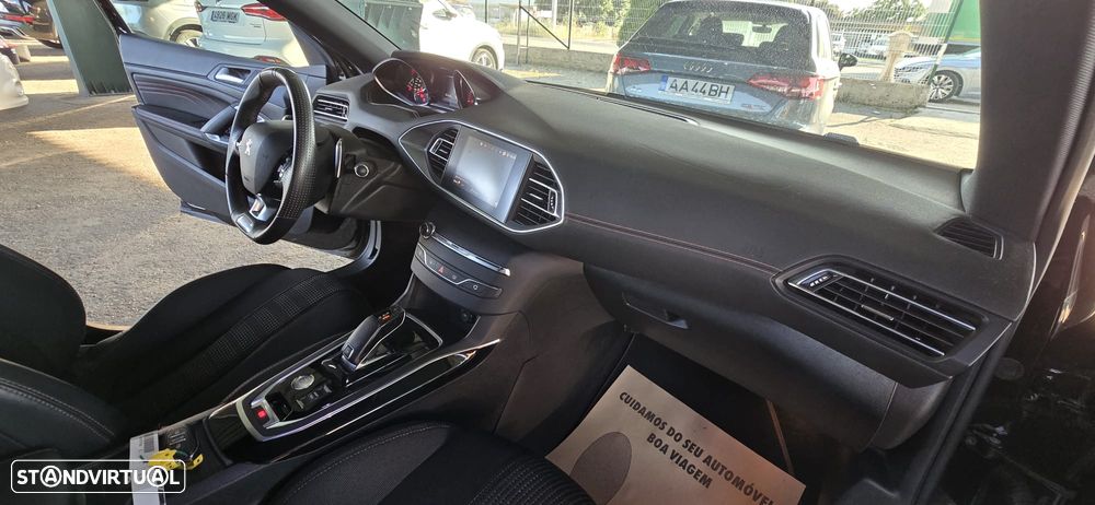 Peugeot 308 SW 1.5 BlueHDi GT Pack EAT8 - 36