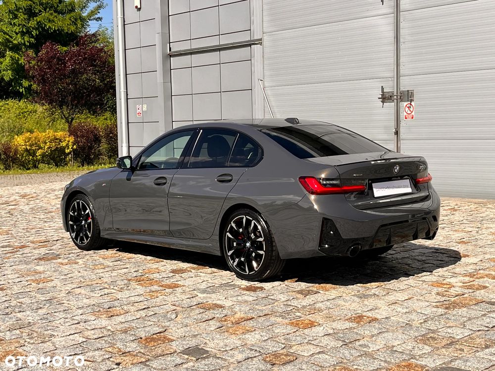 BMW Seria 3 330i xDrive M Sport sport - 10