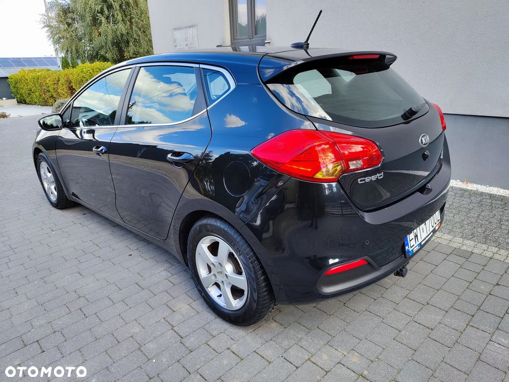 Kia Ceed 1.6 GDI Platinum Edition - 10