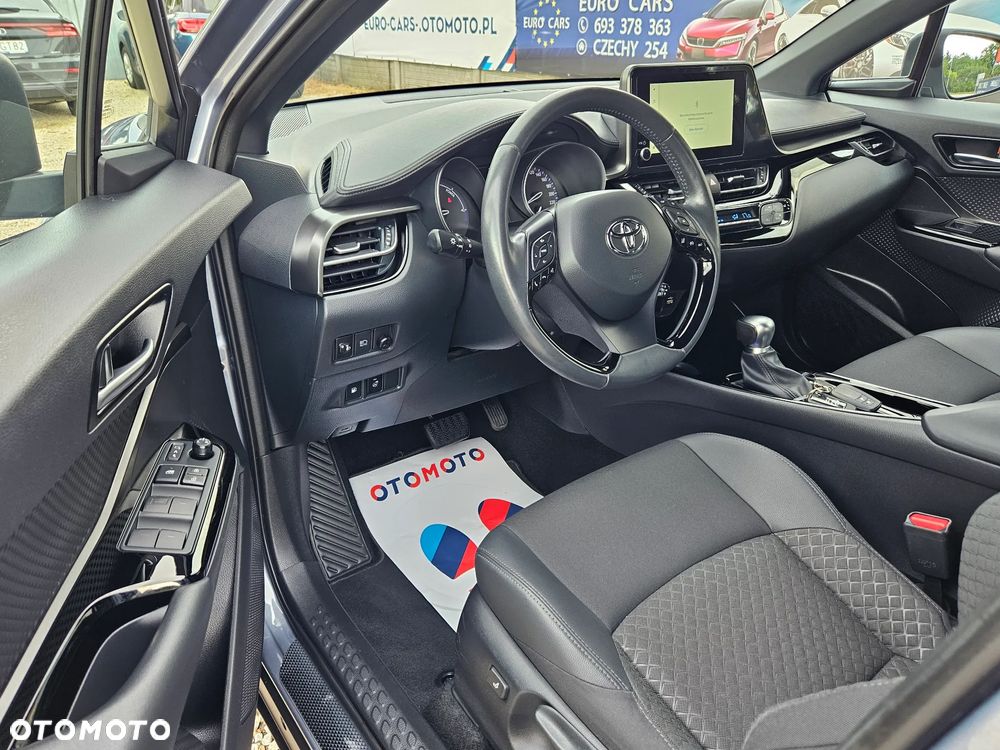 Toyota C-HR 2.0 Hybrid Dynamic Force Style - 2