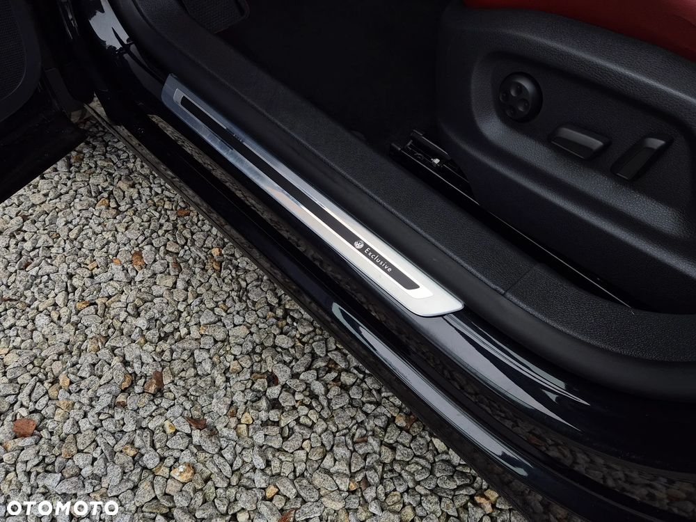 Volkswagen Tiguan 2.0 TDI DPF 4Motion DSG Exclusive - 24