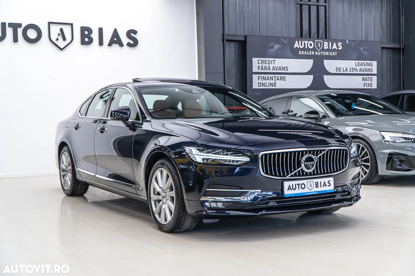 Volvo S90 D5 AWD Geartronic Inscription - 3
