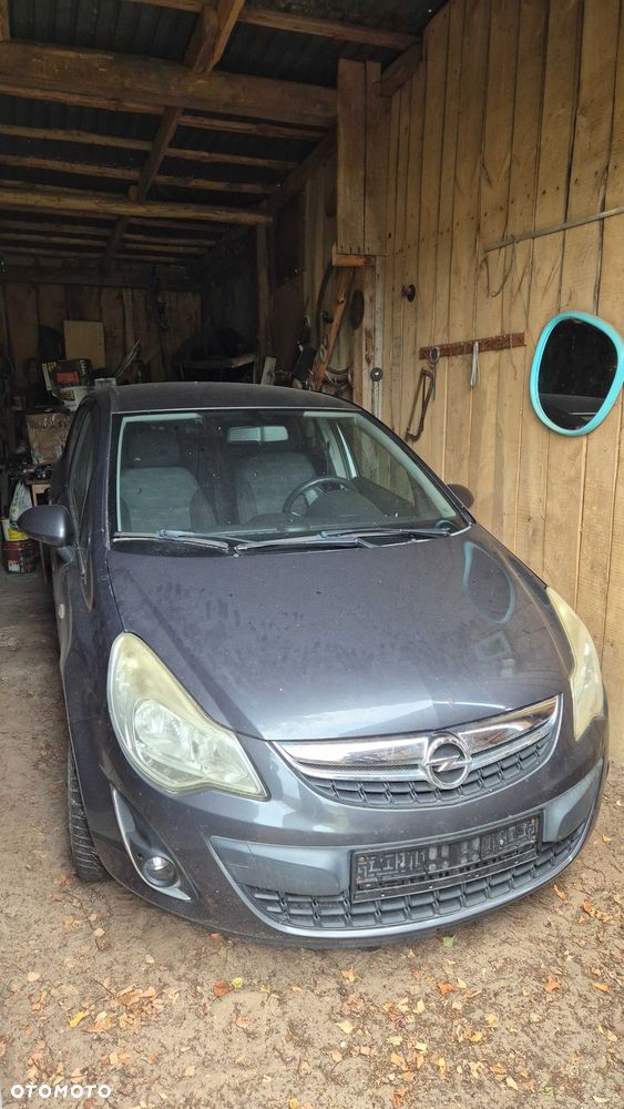 Opel Corsa - 1