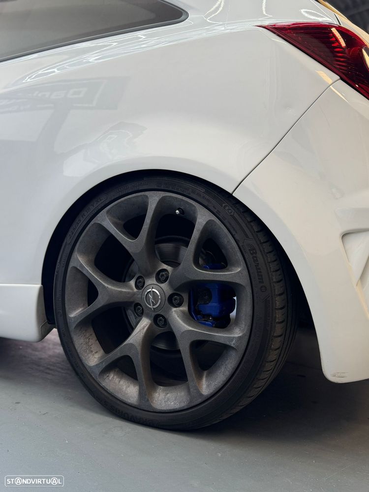 Opel Corsa 1.6 Turbo OPC - 5