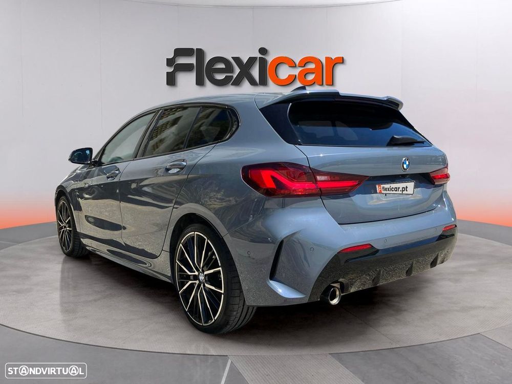 BMW 118 i Pack Desportivo M Auto - 3