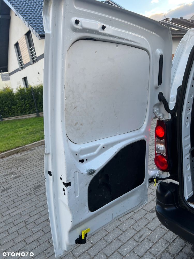 Citroën E-Berlingo - 12