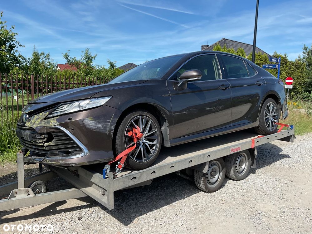 Toyota Camry Executive - 1