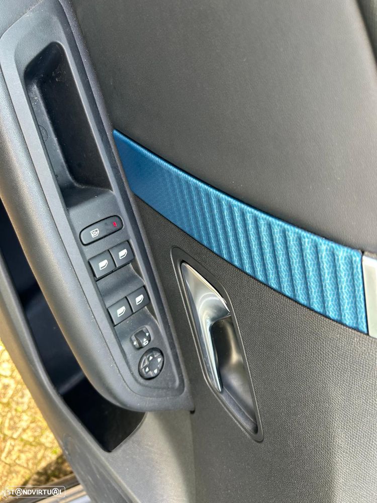 Citroën e-C4 50 kWh Shine - 13