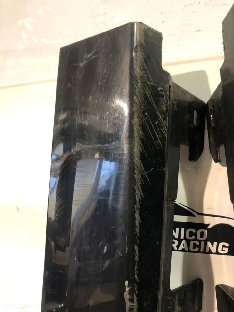 LISTWA PROGOWA LEWA PRAWA BMW 1 F40 668 SCHWARZ 2 - 6