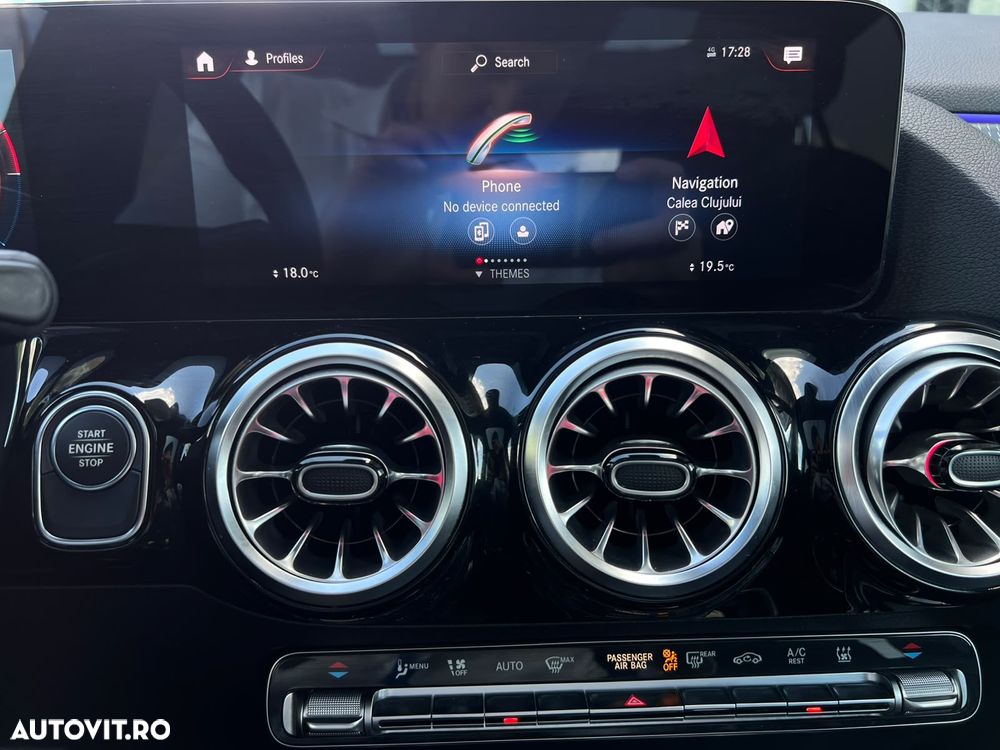 Mercedes-Benz GLA 250 e 8G-DCT - 17
