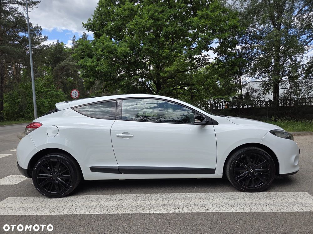 Renault Megane 1.6 16V Color Edition - 4