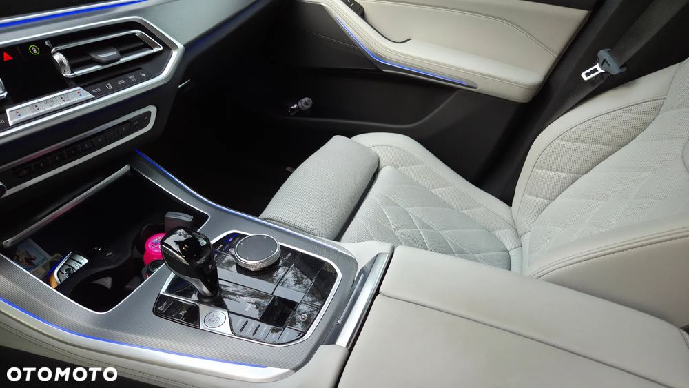 BMW X5 xDrive30d - 12