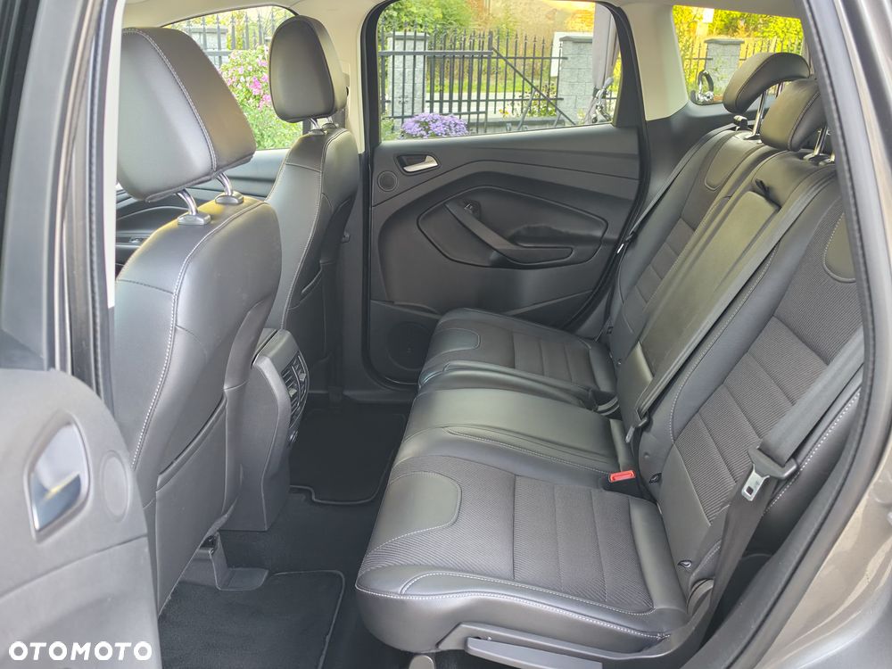 Ford Kuga - 20