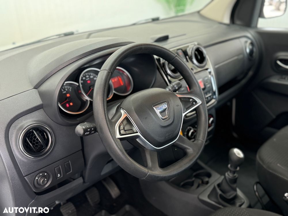Dacia Lodgy 1.5 Blue dCi Laureate - 8