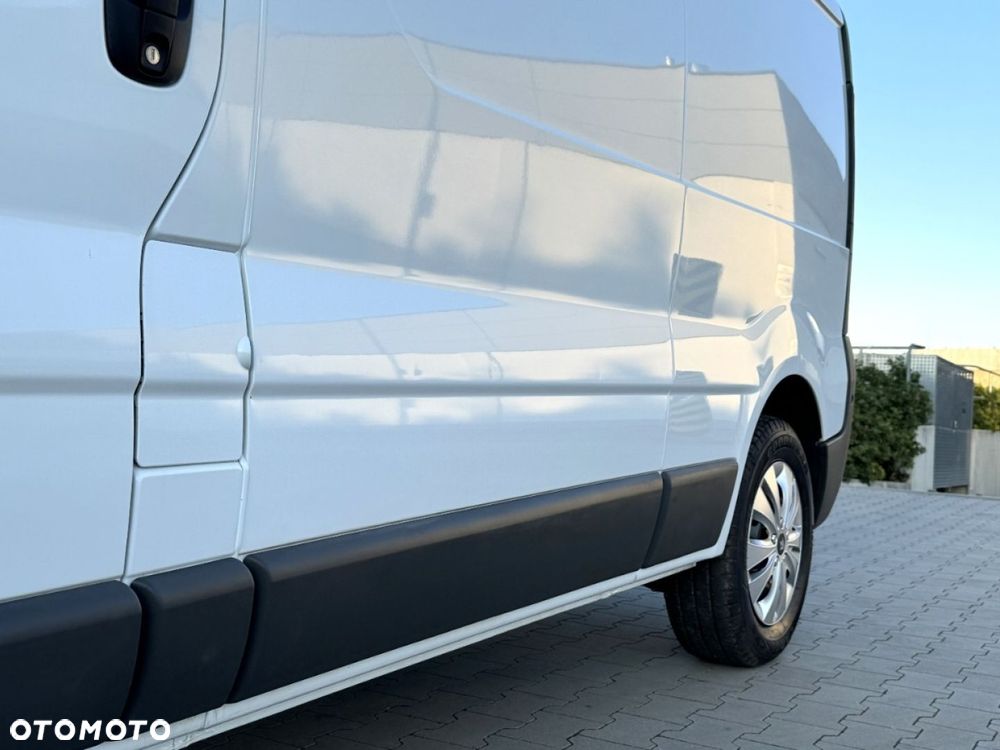 Renault Trafic - 18
