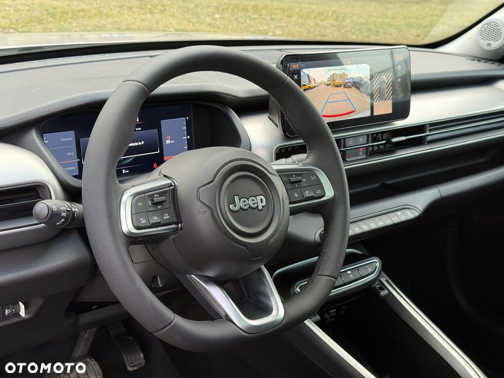 Jeep Avenger - 10