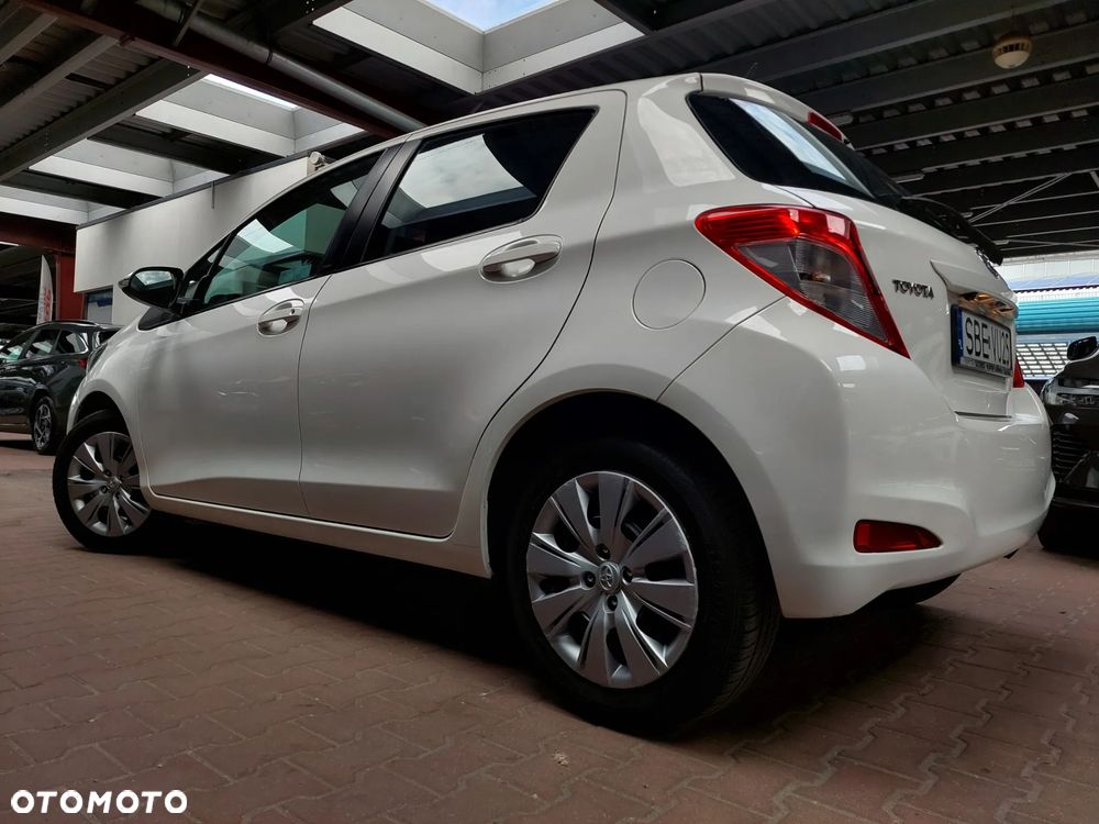 Toyota Yaris - 31