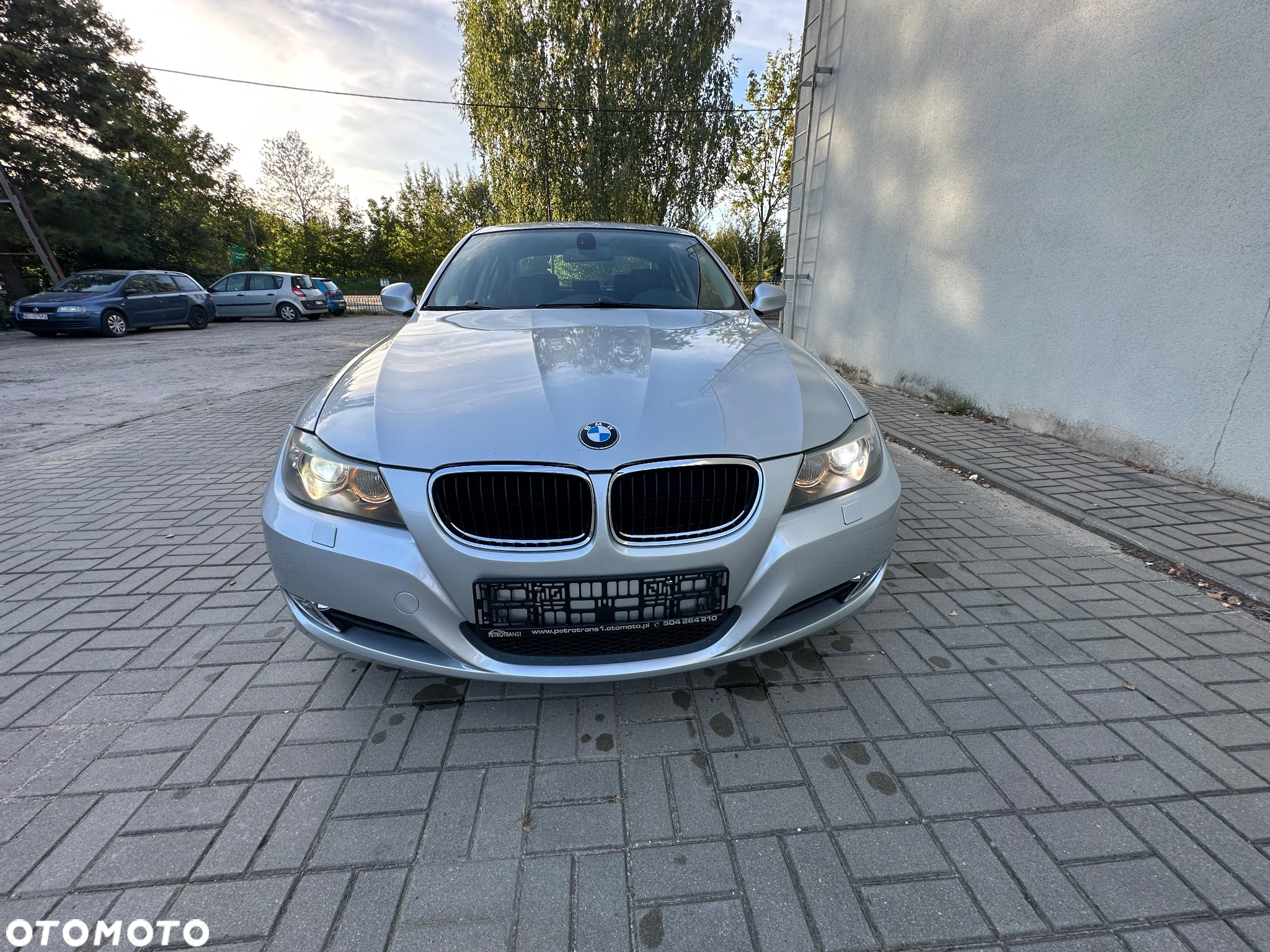 BMW Seria 3 318i - 23