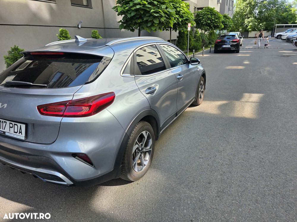 Kia XCeed 1.5 T-GDI 7DCT Style - 3