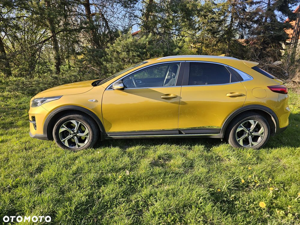 Kia XCeed 1.5 T-GDI M - 4