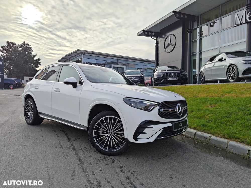 Mercedes-Benz GLC 300 e 4MATIC - 3