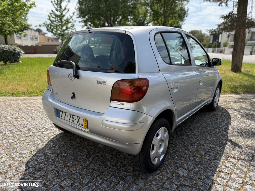 Toyota Yaris 1.0 Sol - 14