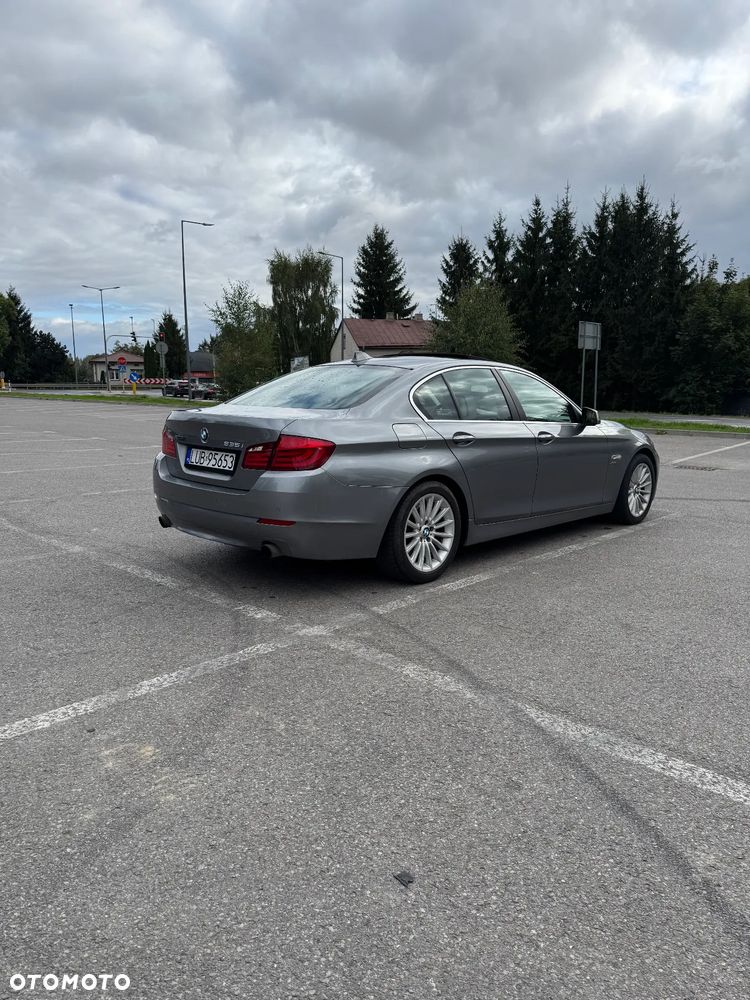 BMW Seria 5 535i xDrive - 8