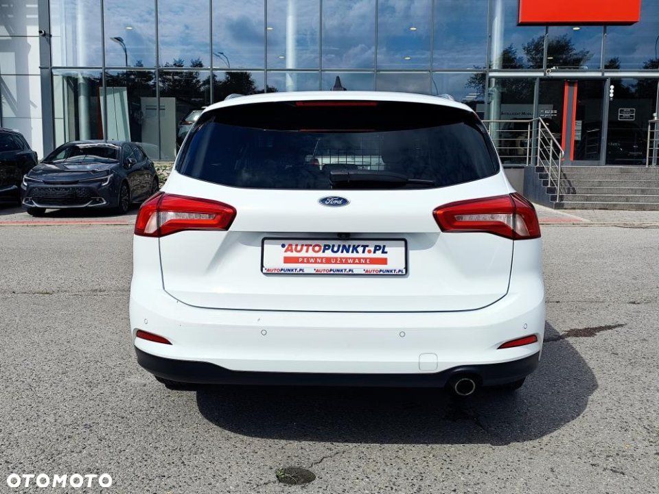 Ford Focus - 6
