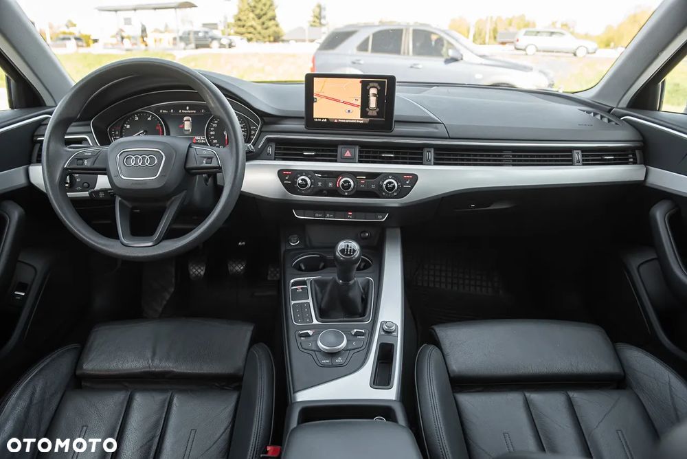 Audi A4 Avant 2.0 TDI - 25