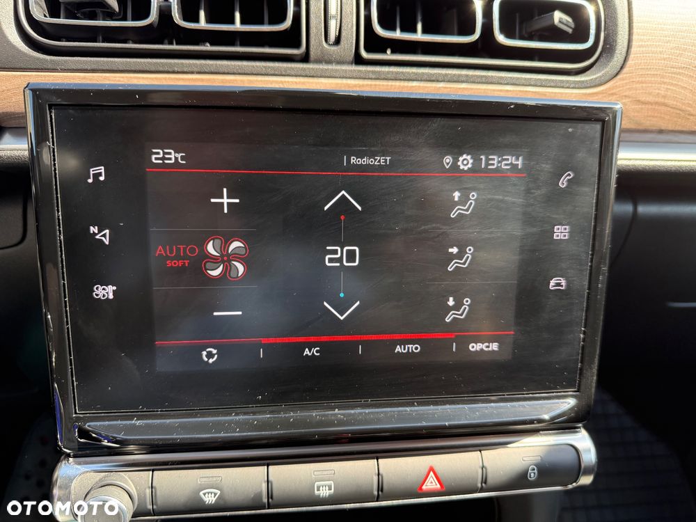 Citroën C3 1.2 PureTech Shine - 17