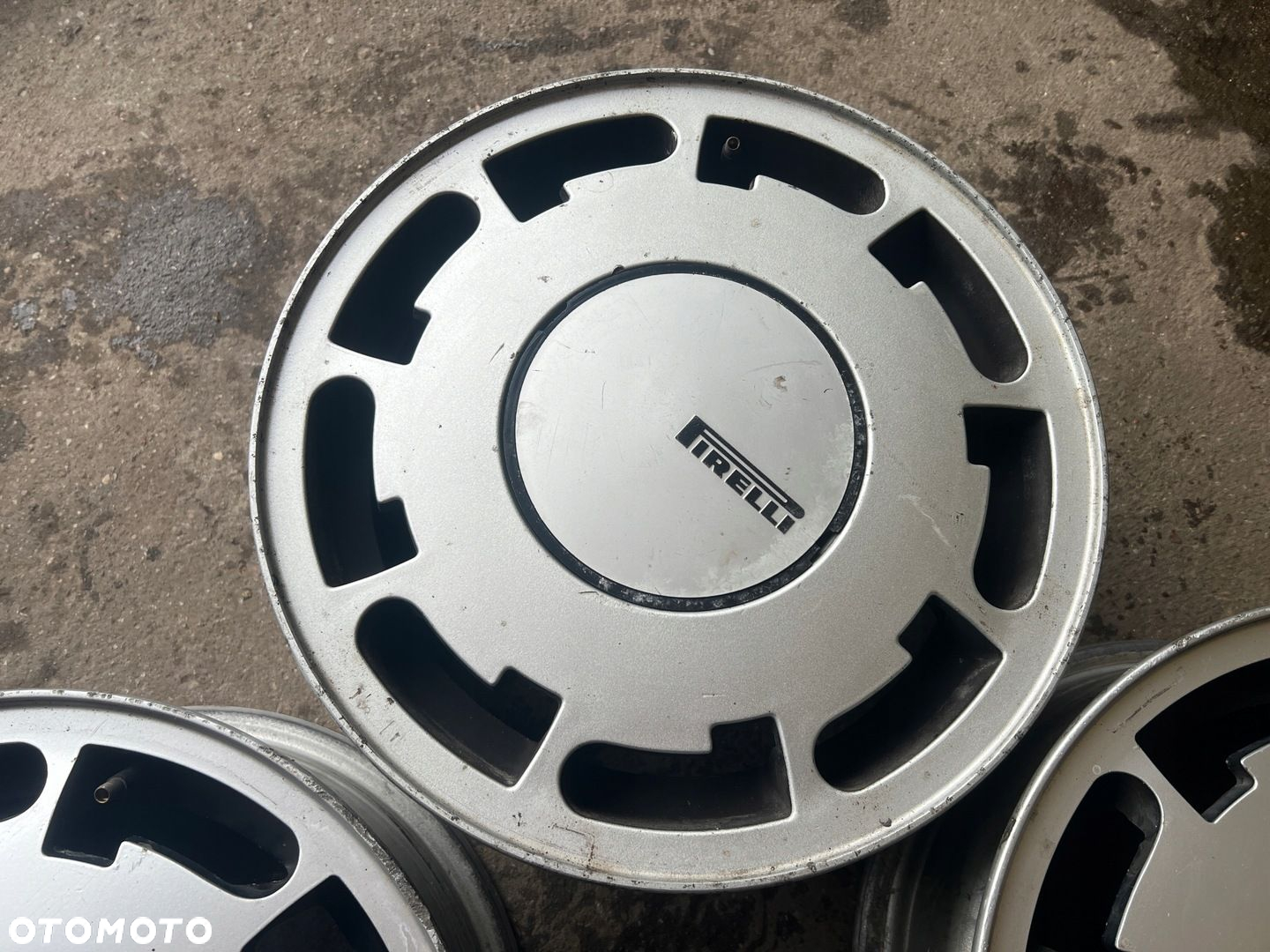 FELGI ALU VW VOLKSWAGEN GOLF 1 2 PIRELLI 14 4X100 ET38 ORYGINALNE - 7