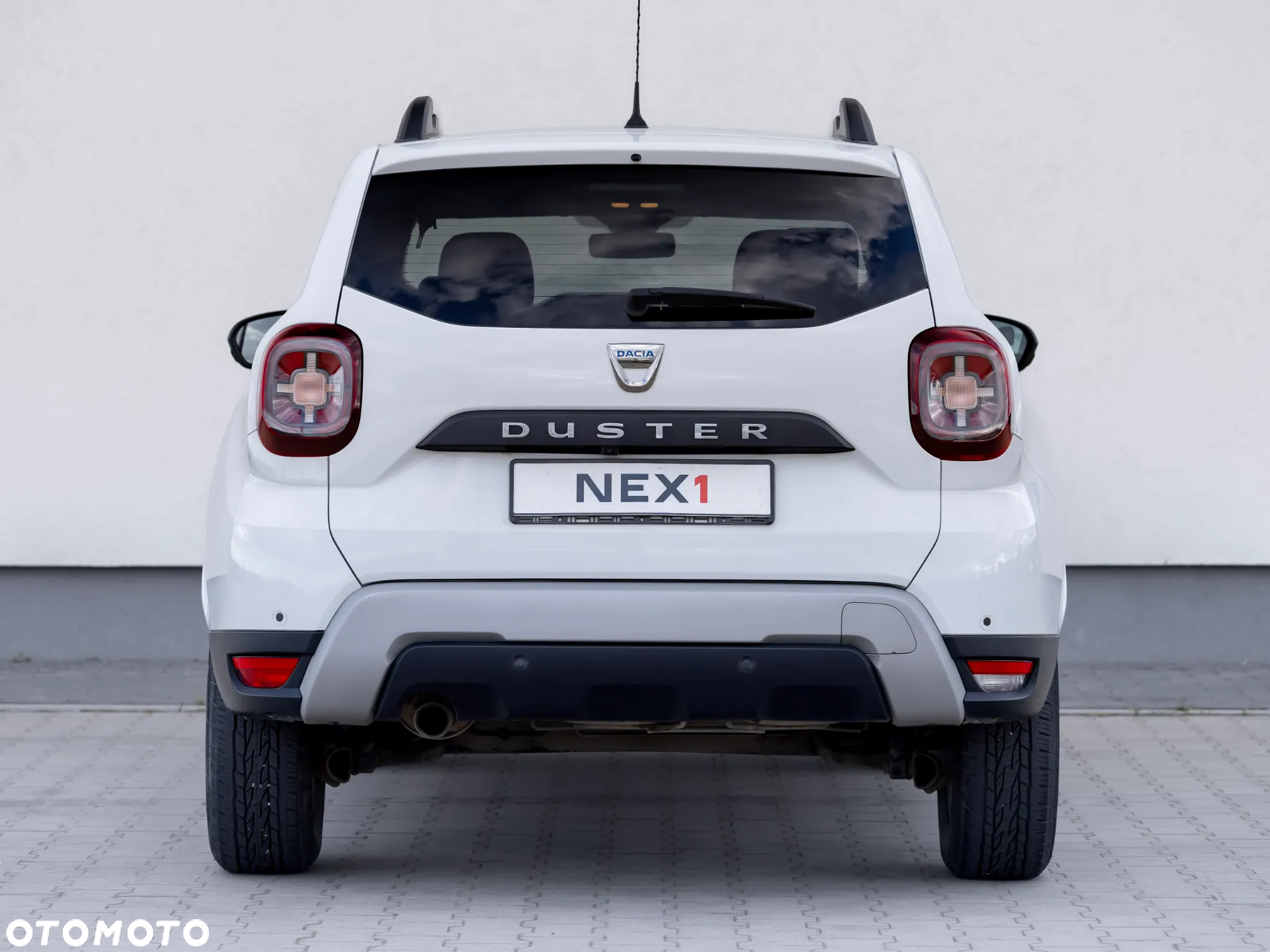 Dacia Duster 1.6 SCe Access S&S - 10