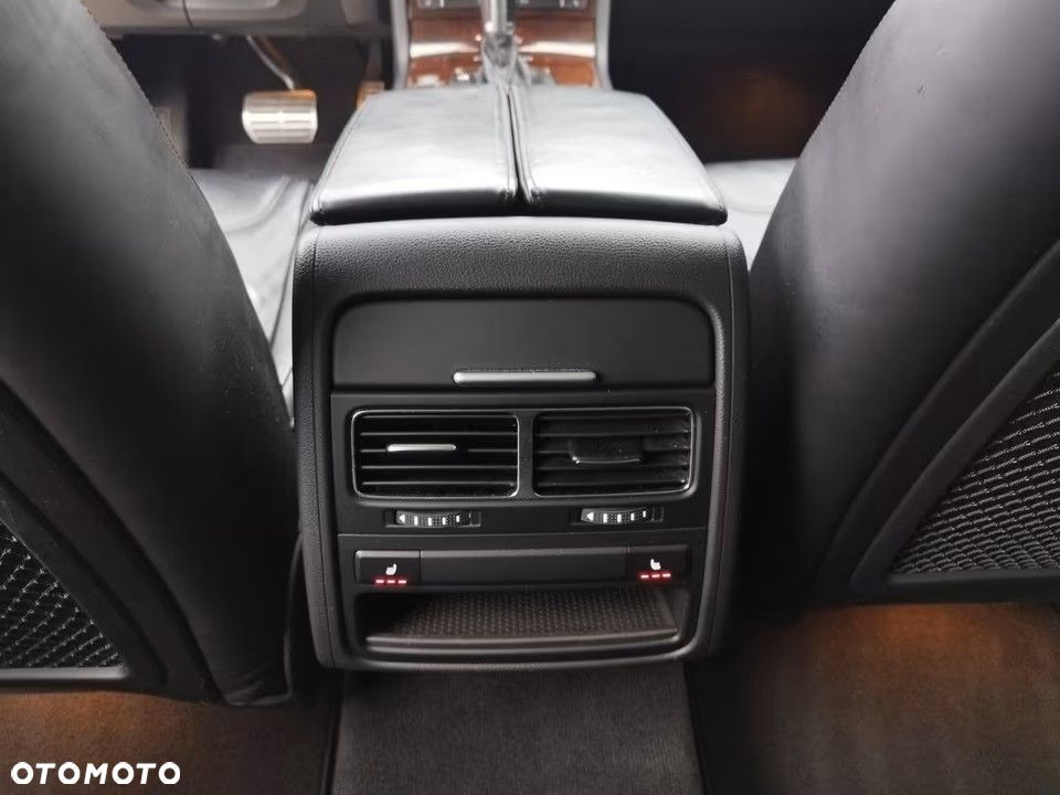 Volkswagen Touareg 3.0 Automatik Exclusive - 17