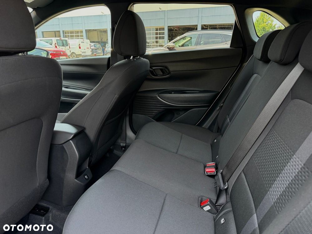 Hyundai i20 - 16