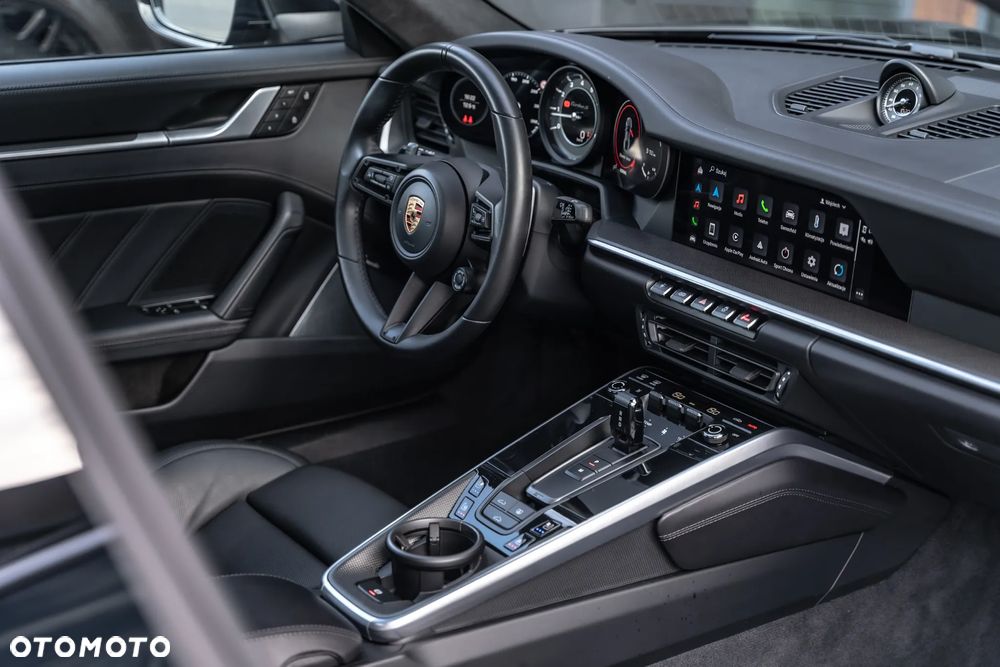 Porsche 911 Turbo S - 32