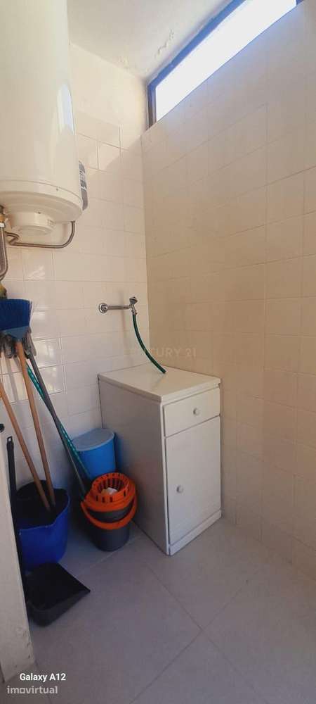 Apartamento T1 para arrendar com Varanda e Vista para a Cidade no Port - Grande imagem: 5/13