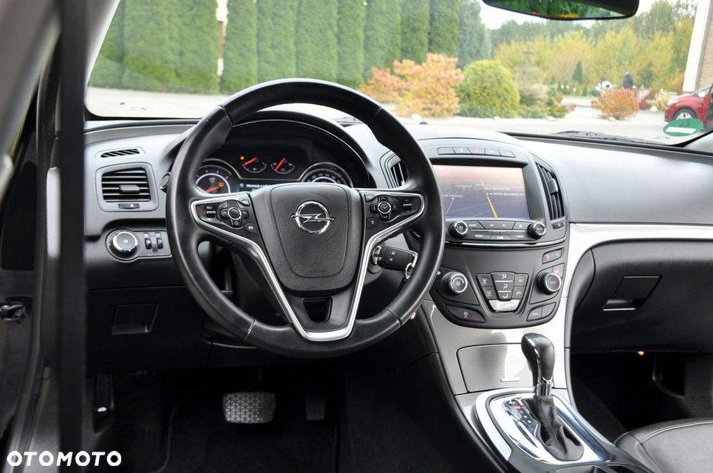 Opel Insignia - 29