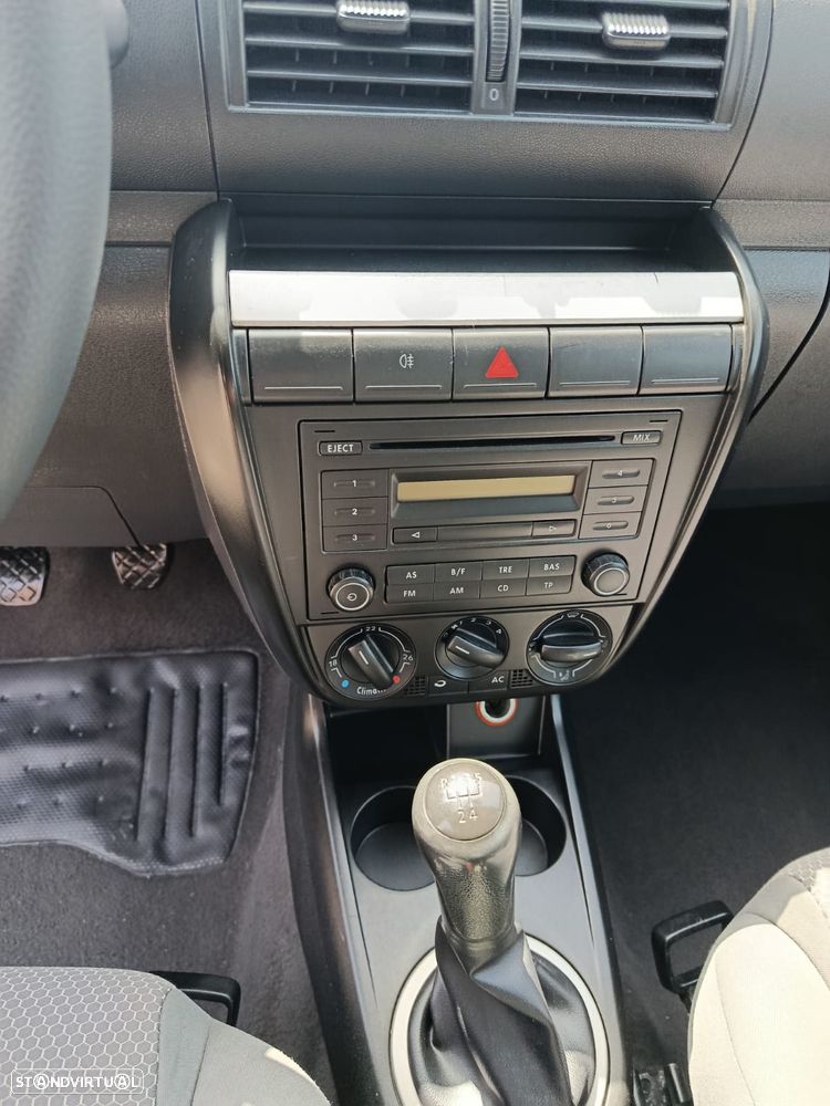 VW Fox 1.2 T.Liso Pack Elements - 10