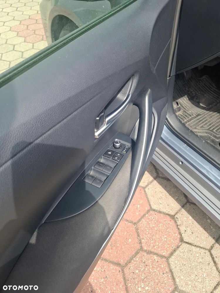 Toyota Corolla 1.5 Comfort - 11