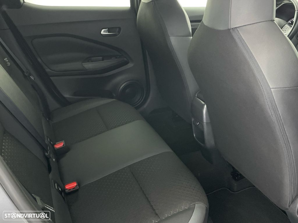 Nissan Juke 1.0 DIG-T N-Connecta DCT - 25