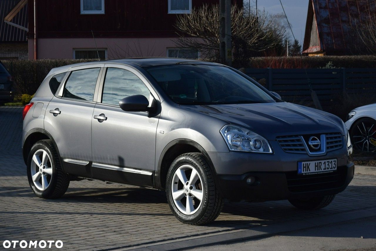 Nissan Qashqai - 1