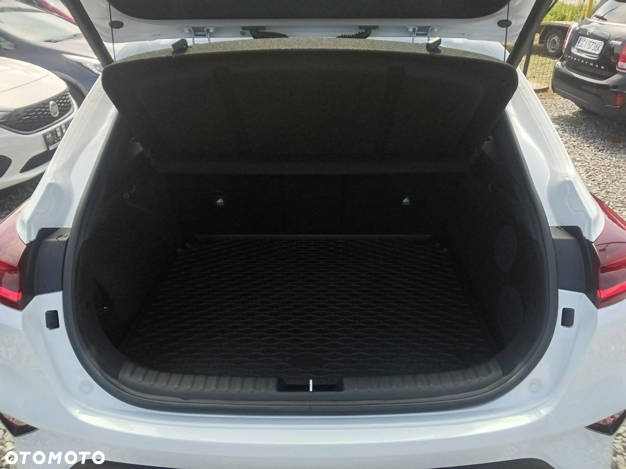 Kia XCeed 1.5 T-GDI OPF DCT7 SPIRIT - 7