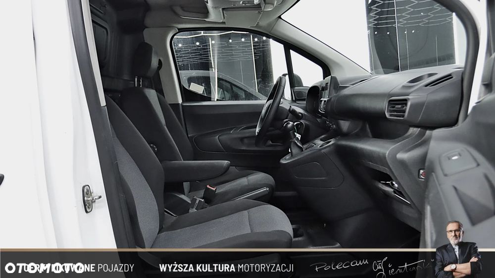 Toyota Proace City 1.5 D-4D Long 2,3t Active (bryg.) - 18