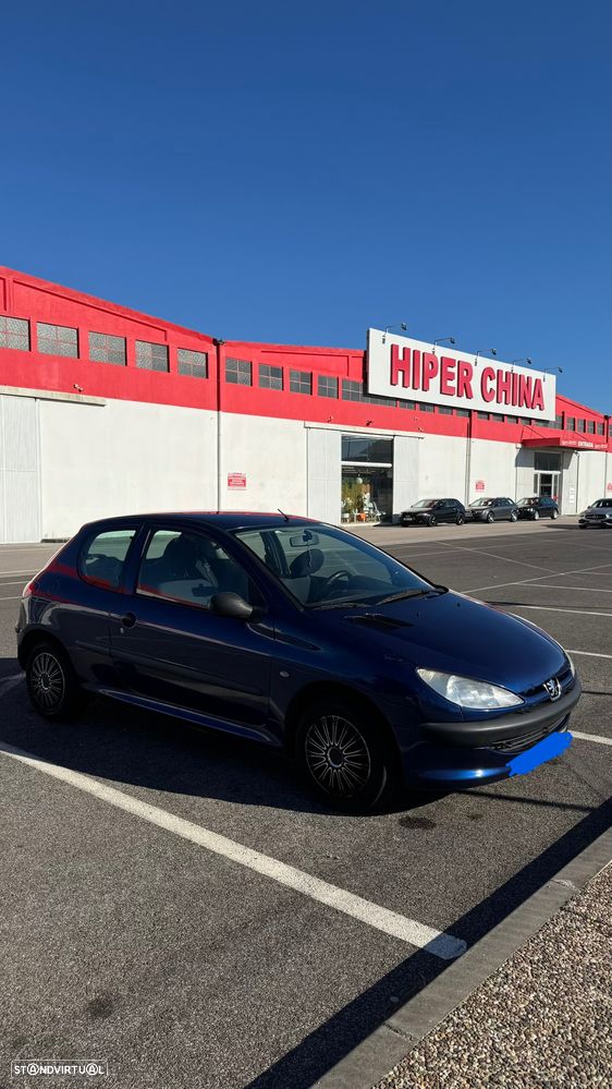 Peugeot 206 1.1 XR - 1
