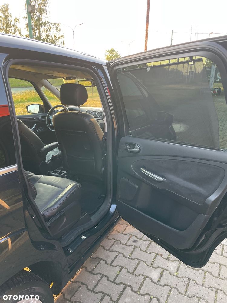 Ford Galaxy 2.0 TDCi Ghia - 20