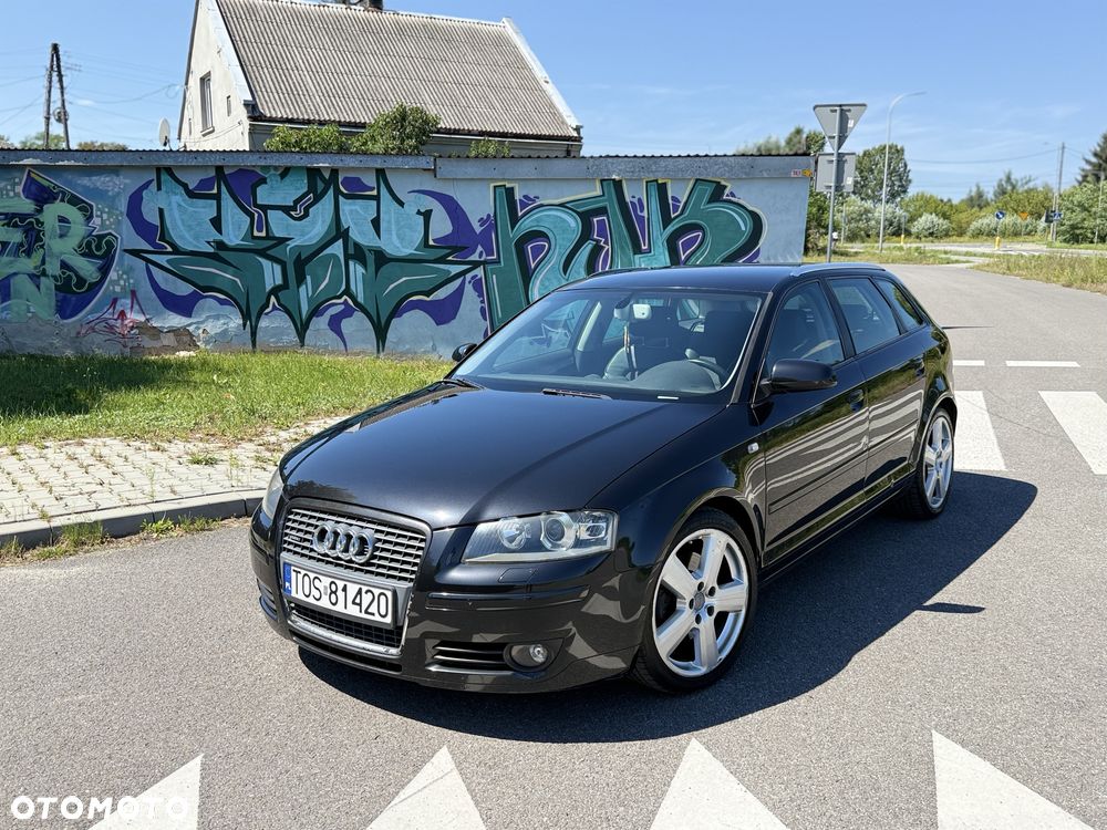 Audi A3 Sportback - 1