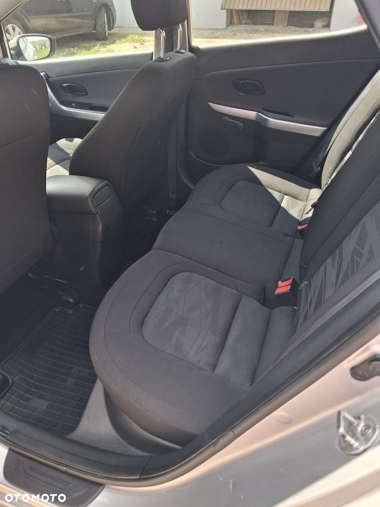 Kia Ceed 1.4 L - 2