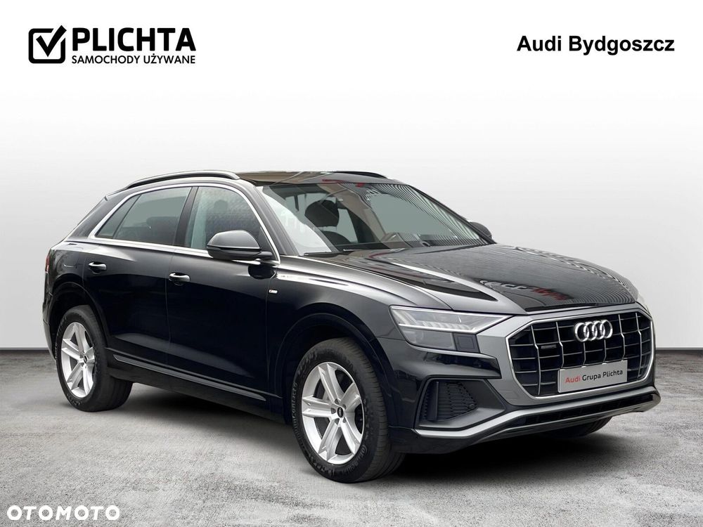 Audi Q8 - 8