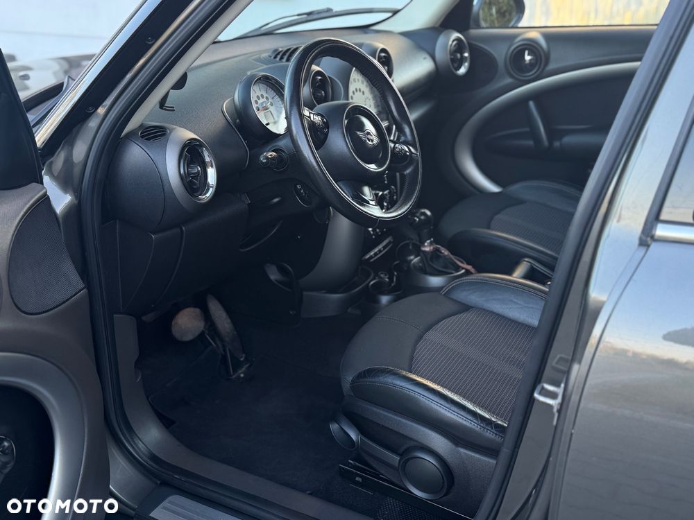 MINI Countryman Cooper D All4 - 16